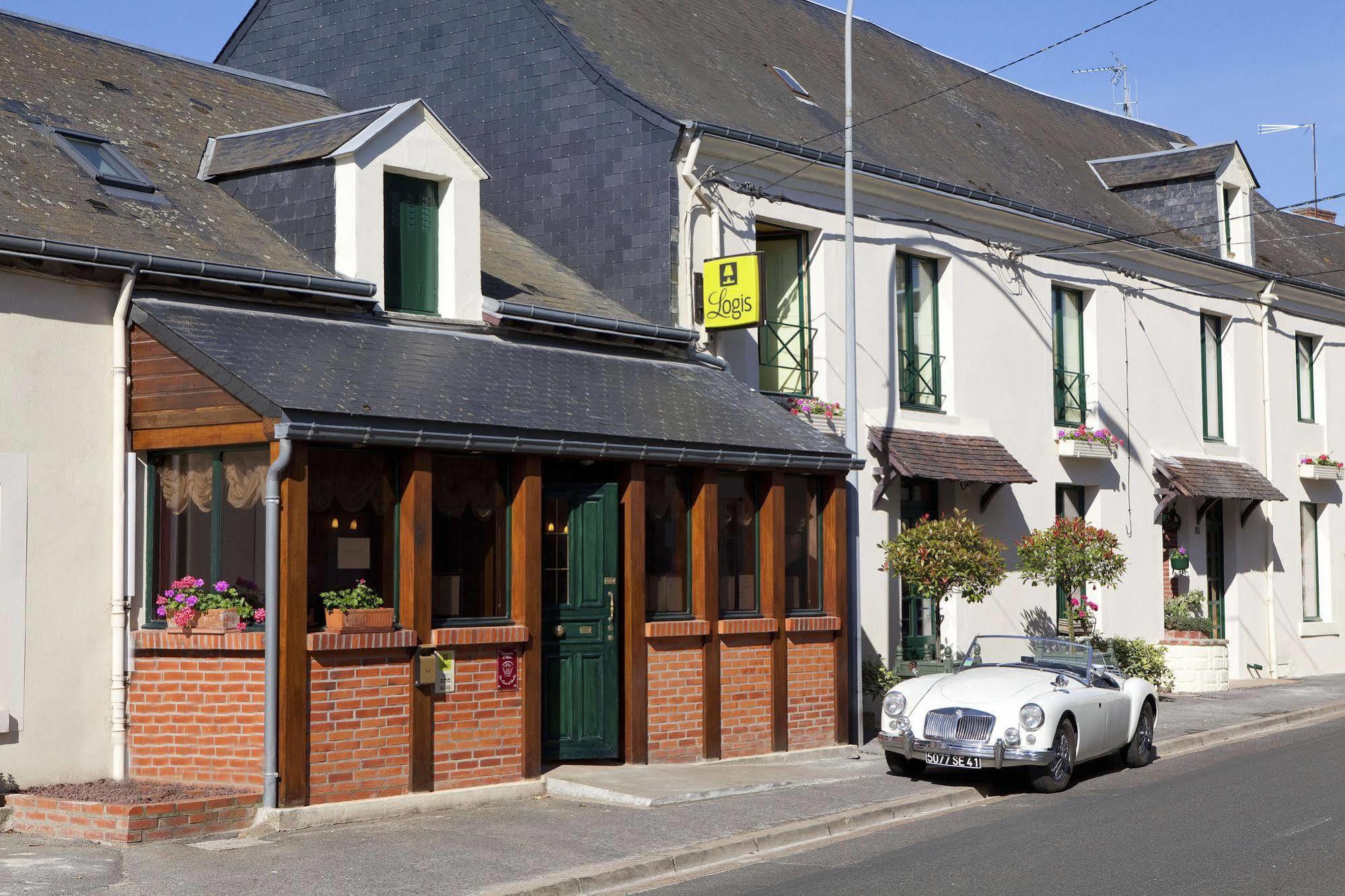 Logis Hotel O En Couleur Oucques-la-Nouvelle Екстериор снимка